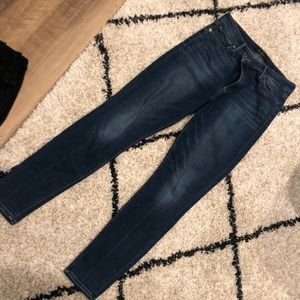 Lucky Brand Women’s skinny jeans
